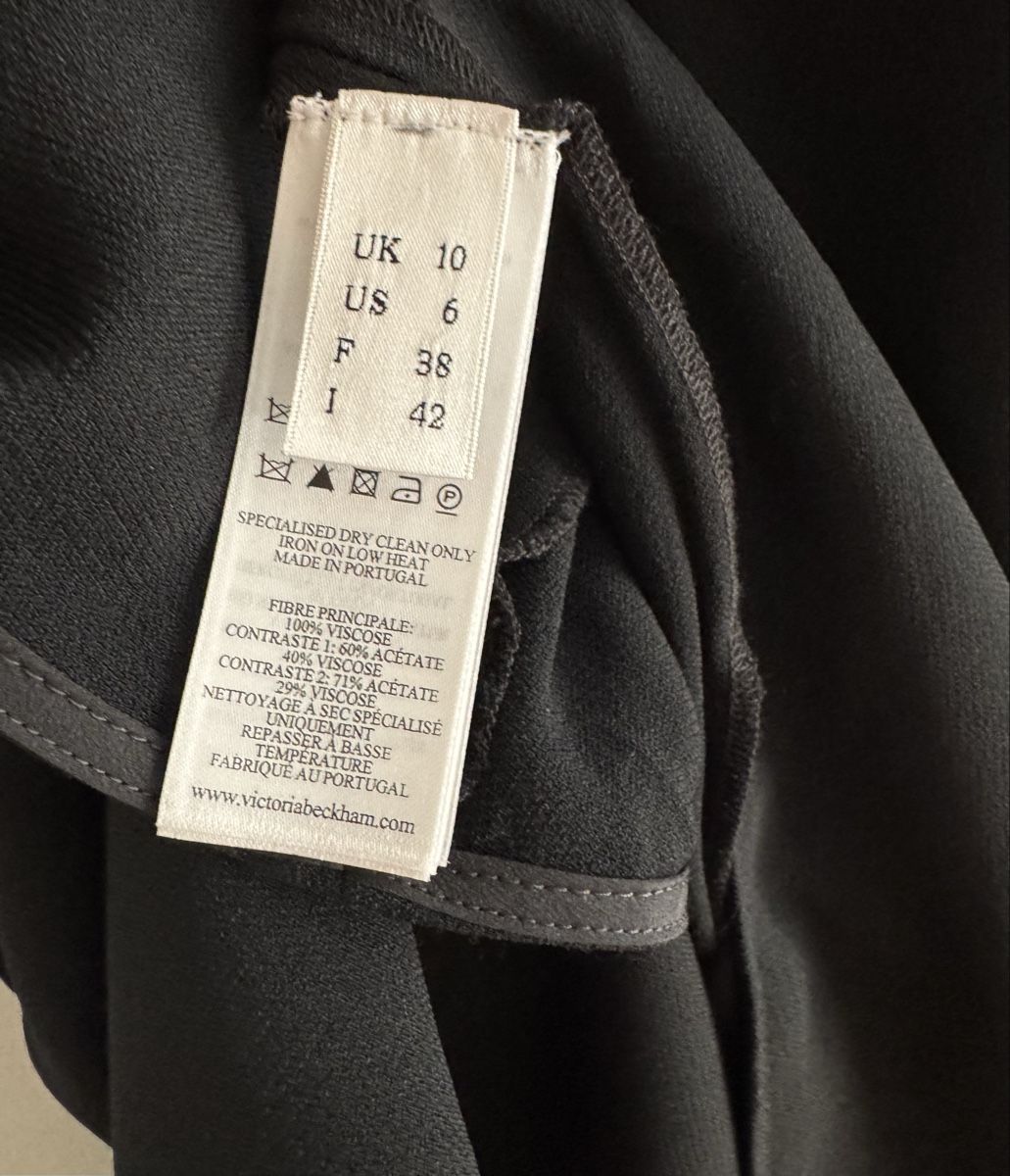 Victoria Beckham Vestiti: Kleid Victoria Beckham – Usato da Saas im Prättigau venduto da Holliwood 5