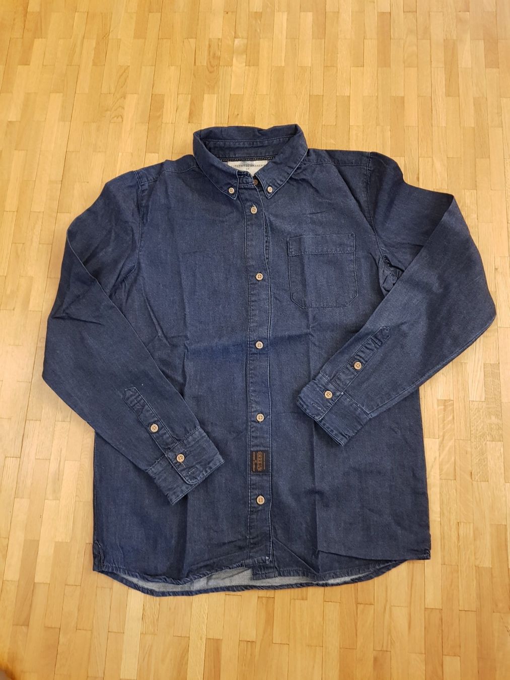 Camicie: Chemise Jeans Adolescent – Usato da Veyrier venduto da sosozizou