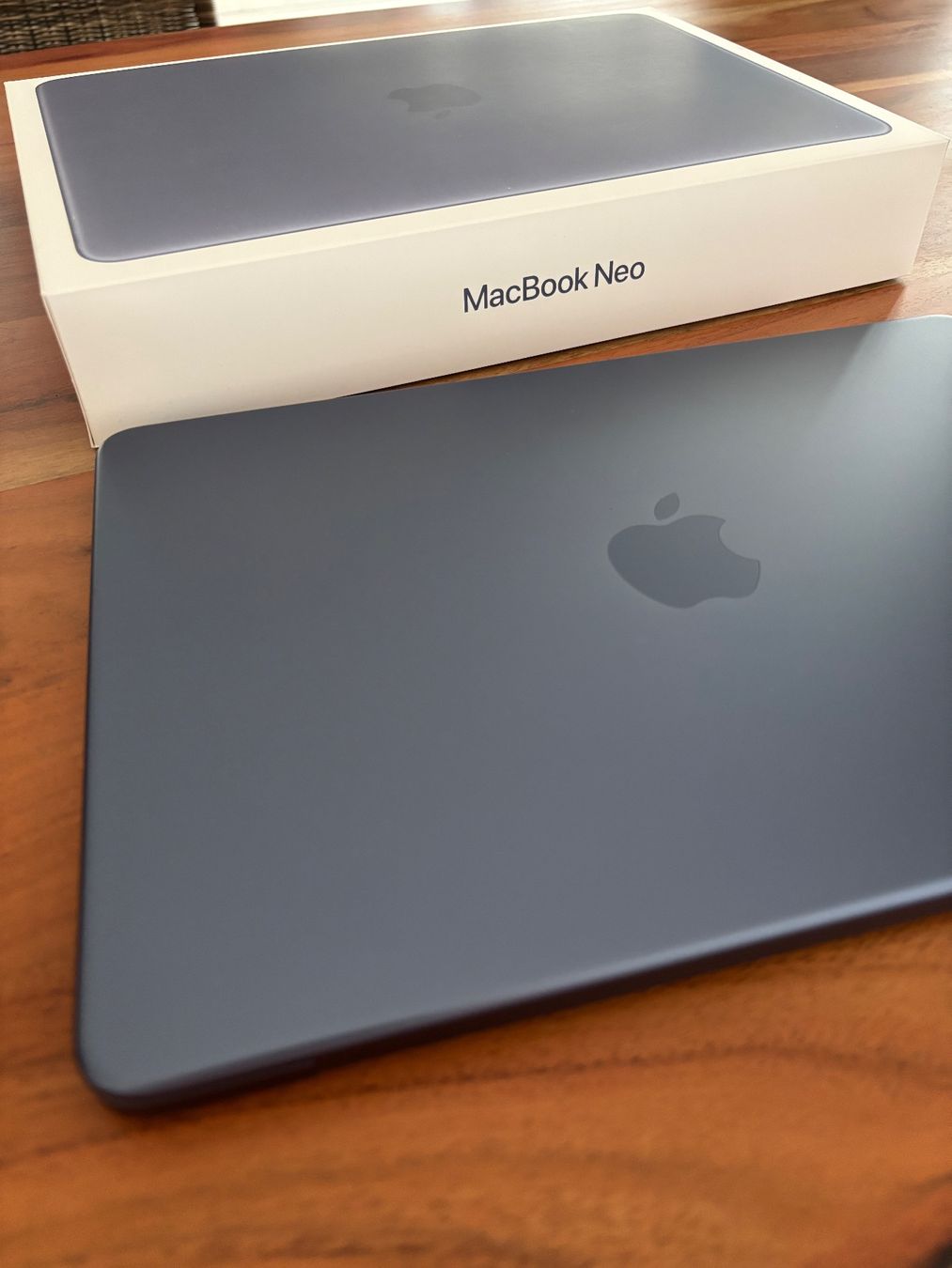 Apple Notebooks: Apple MacBook Neo NEUWERTIG – Neu (gemäss Beschreibung) aus Pfäffikon ZH von sebian 8
