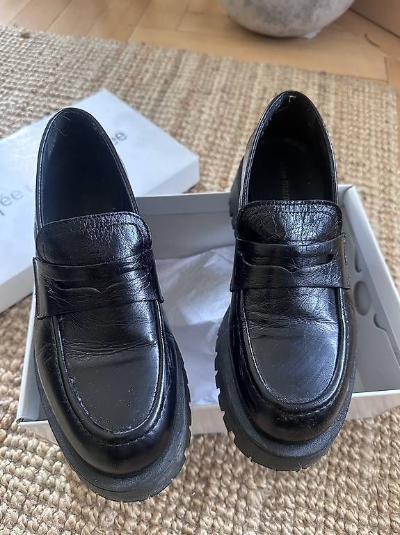 Scarpe da donna: Neuwertige Mokassins von La fée maraboutée – Usato da Fribourg venduto da samsam04 1