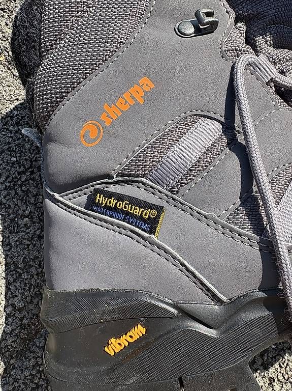 Scarpe da donna: Sherpa Winterschuhe Grösse 38 – Usato da St. Erhard venduto da dag_y7kx 2