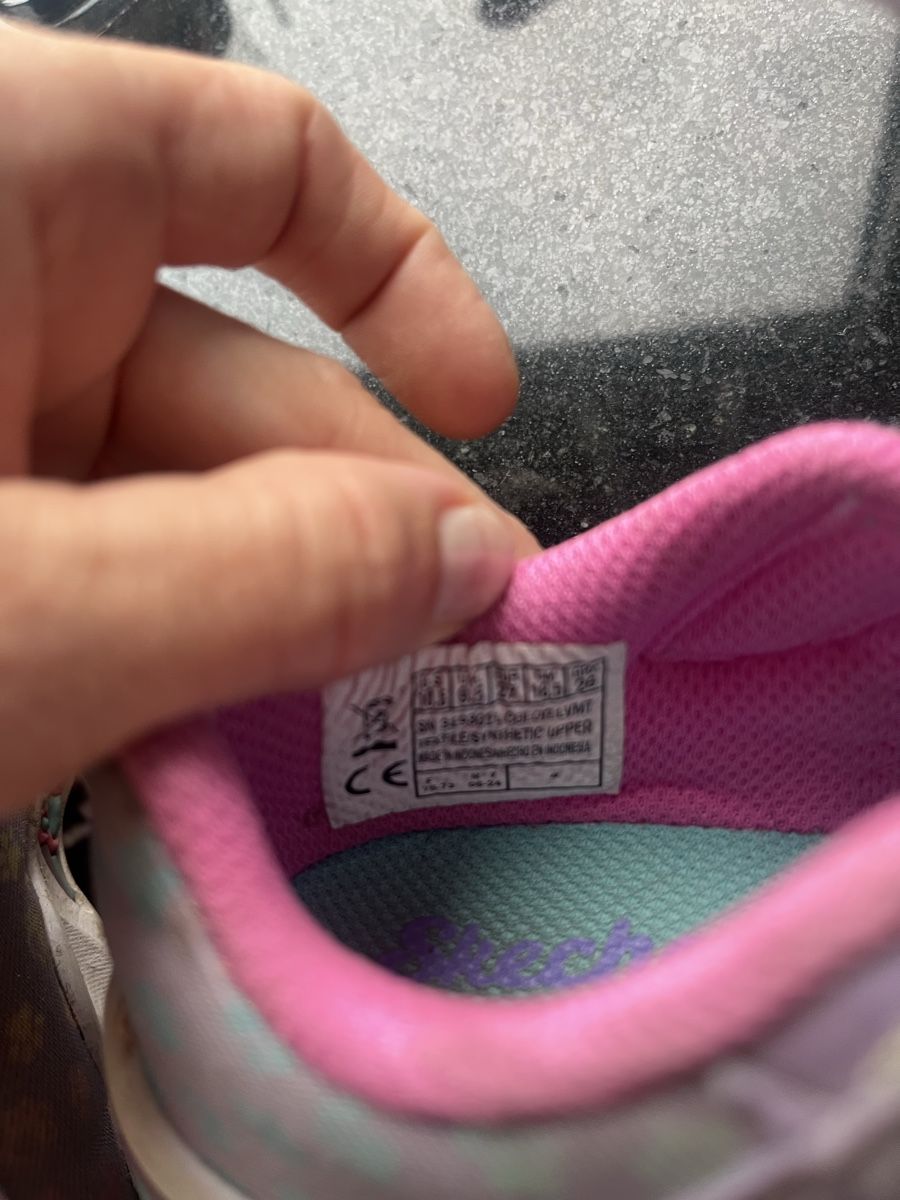 Skechers Scarpe per ragazze: Sketchers Sneaker low, light, 27 – Usato da Zürich venduto da Rusdi 6