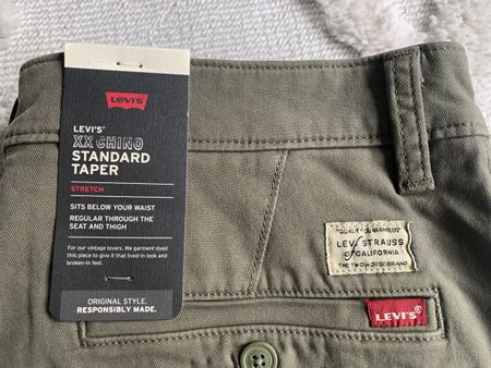 Levi‘s Chino Hose, neu