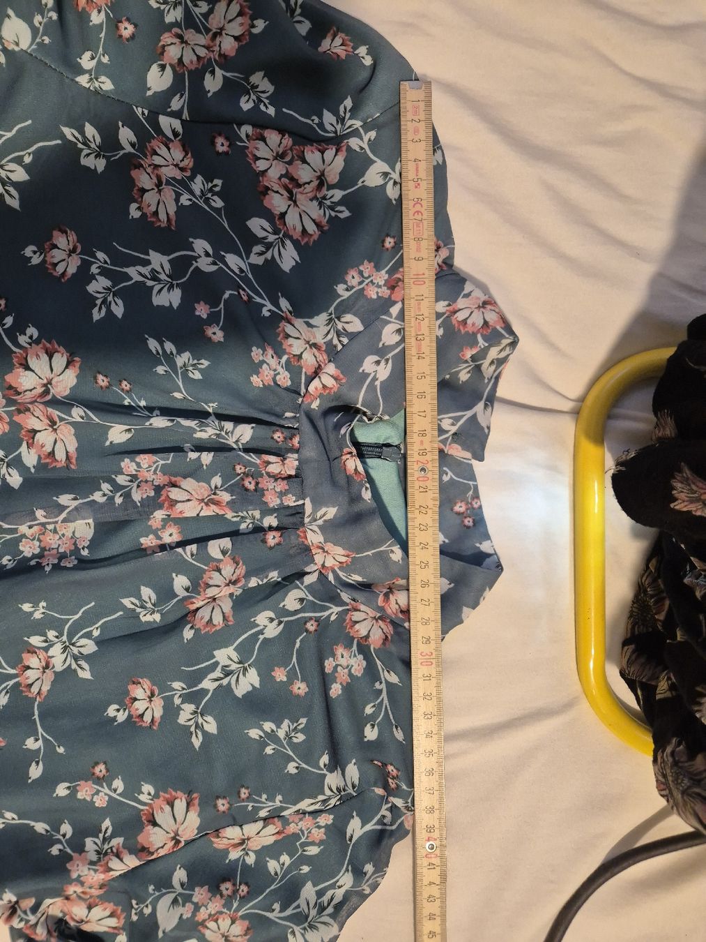 Vestiti: Maxikleid mit Blumenmuster Grösse M / 44 – Nuovo (secondo la descrizione) da Zürich venduto da Drago670 6