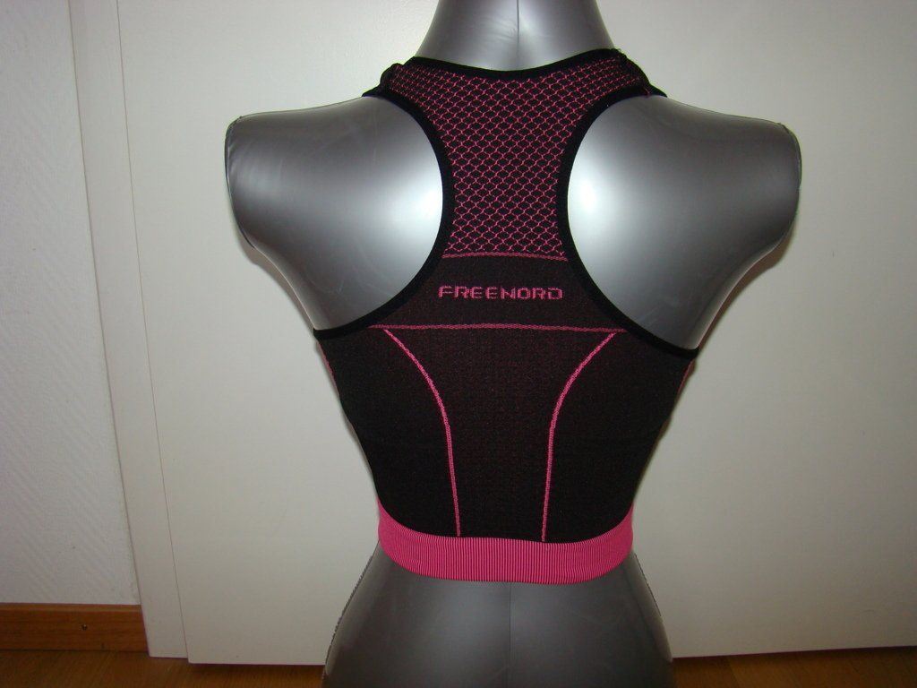 Altra biancheria intima: Freenord, FITTECH Active Brassière sport – Nuovo (secondo la descrizione) da Lussery-Villars venduto da pousinete02 1