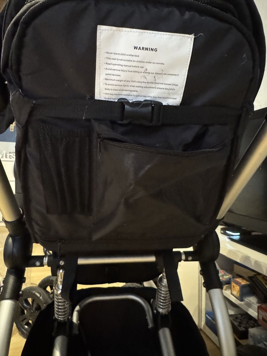 Poussette: 2 in 1 kinderwagen  – D'occasion à Neunkirch par web_6mc8 6