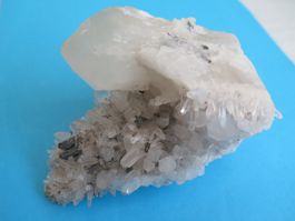 Quarz mit Hübnerit 463 gr. von Peru