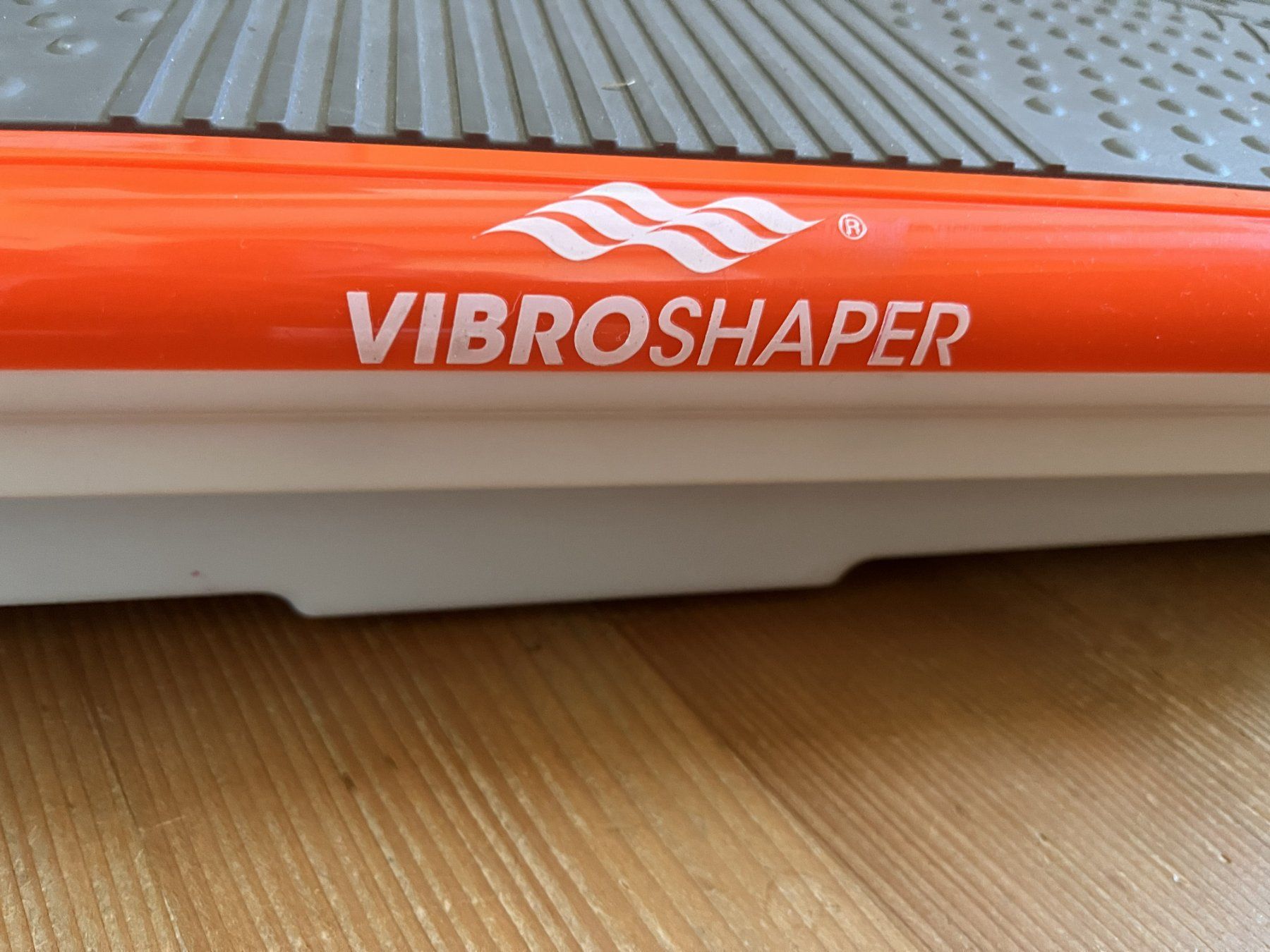 Vibroshaper Hometrainer: Vibro Shaper – Gebraucht aus Signau von Rimpu 1