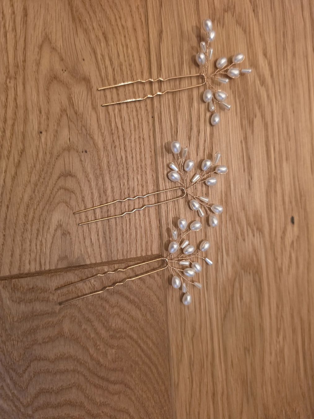 Accessoires pour cheveux: Haarnadeln mit Perlen – Neuf avec emballage d'origine à Kefikon TG par Livline