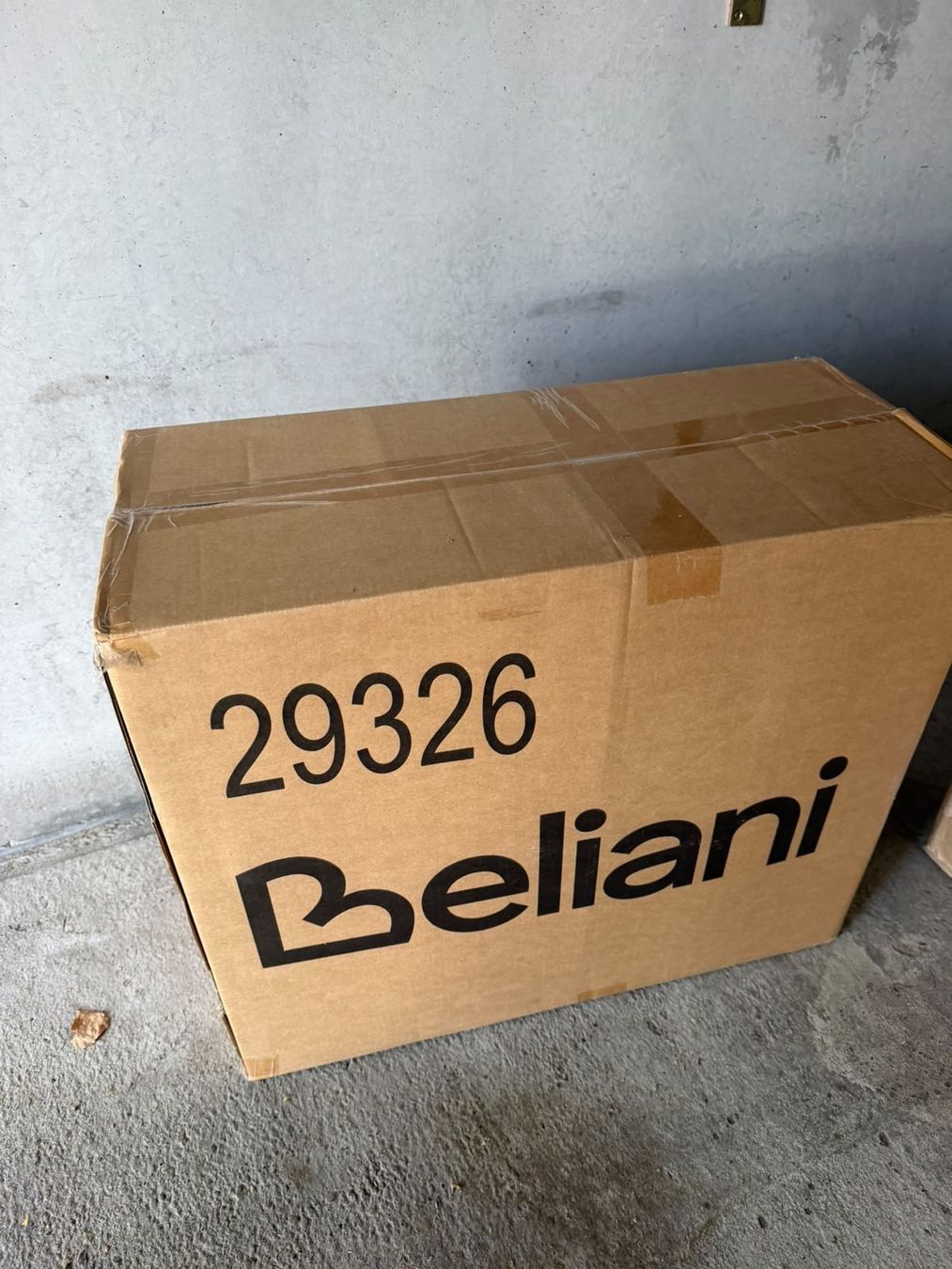Beliani Sedie: Chefsessel ADVANCE Kunstleder hellbeige - NEU – Nuovo e nell'imballaggio originale da Villigen venduto da Viper139 2