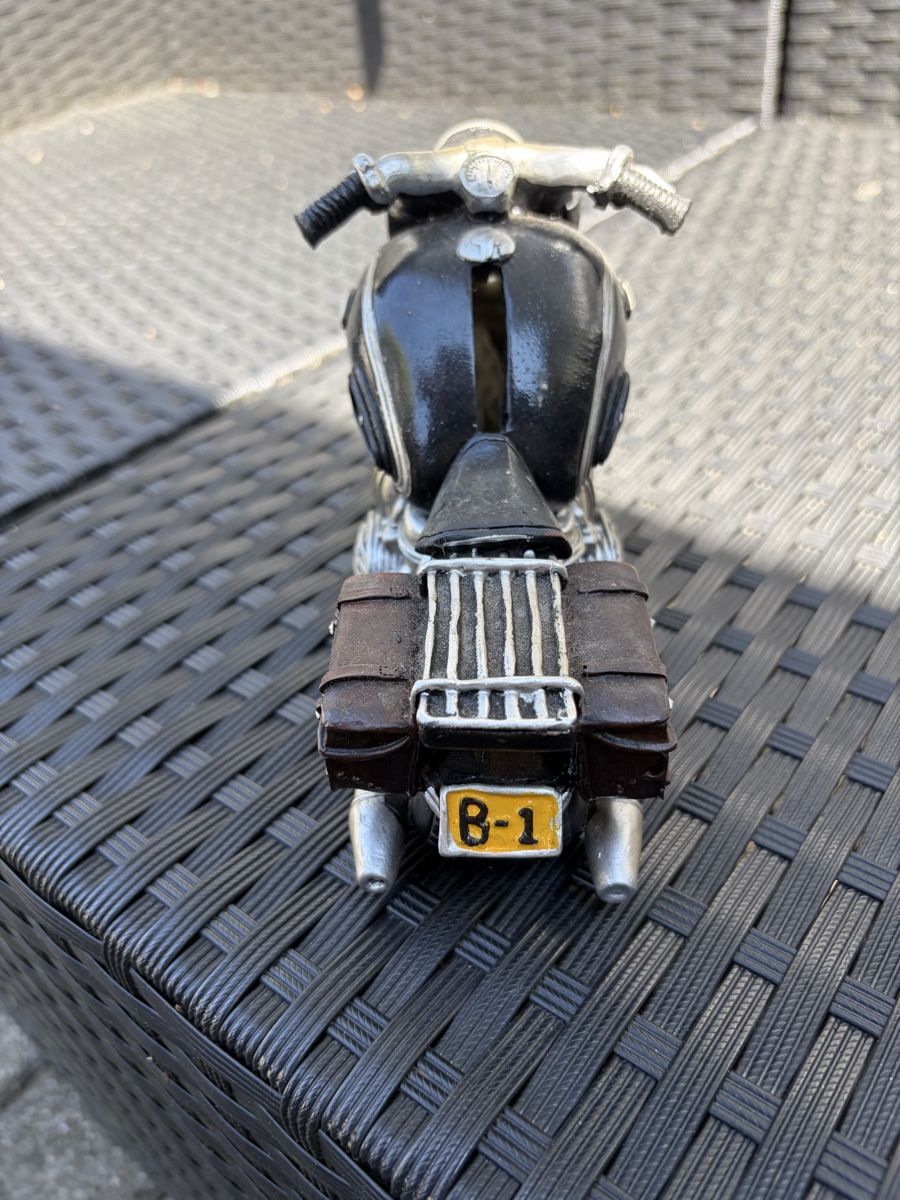 Kit di modellismo & Modellini statici: Motorrad als Sparschwein  Modell – Difettoso da Ottikon venduto da Spa1 1