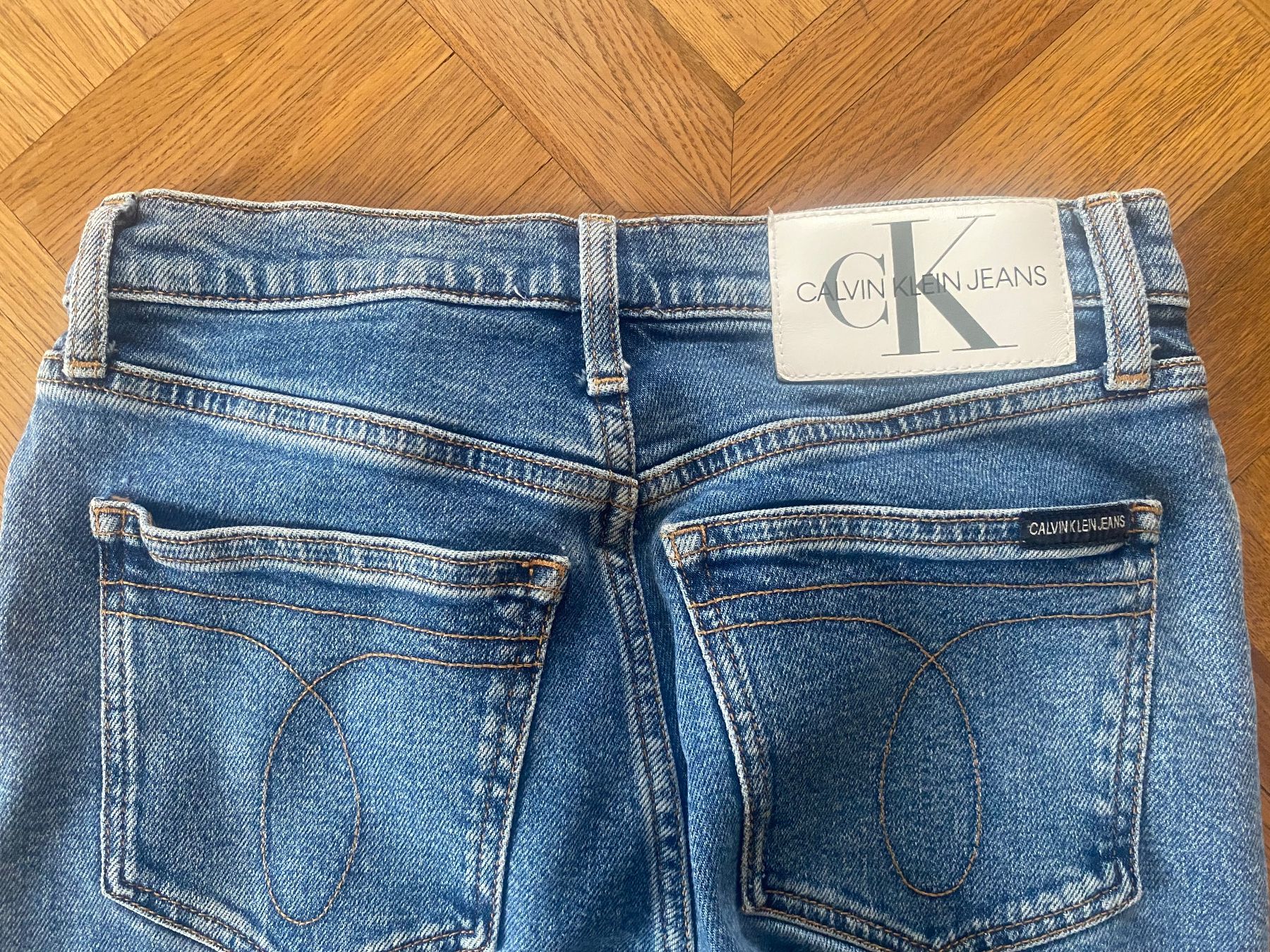 Calvin Klein Jeans: Calvin Klein Jeans, Grösse 26 – Usato da Zürich venduto da reg_gzn5 4