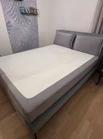Bett Doppelbett Schlafzimmer türkis grau