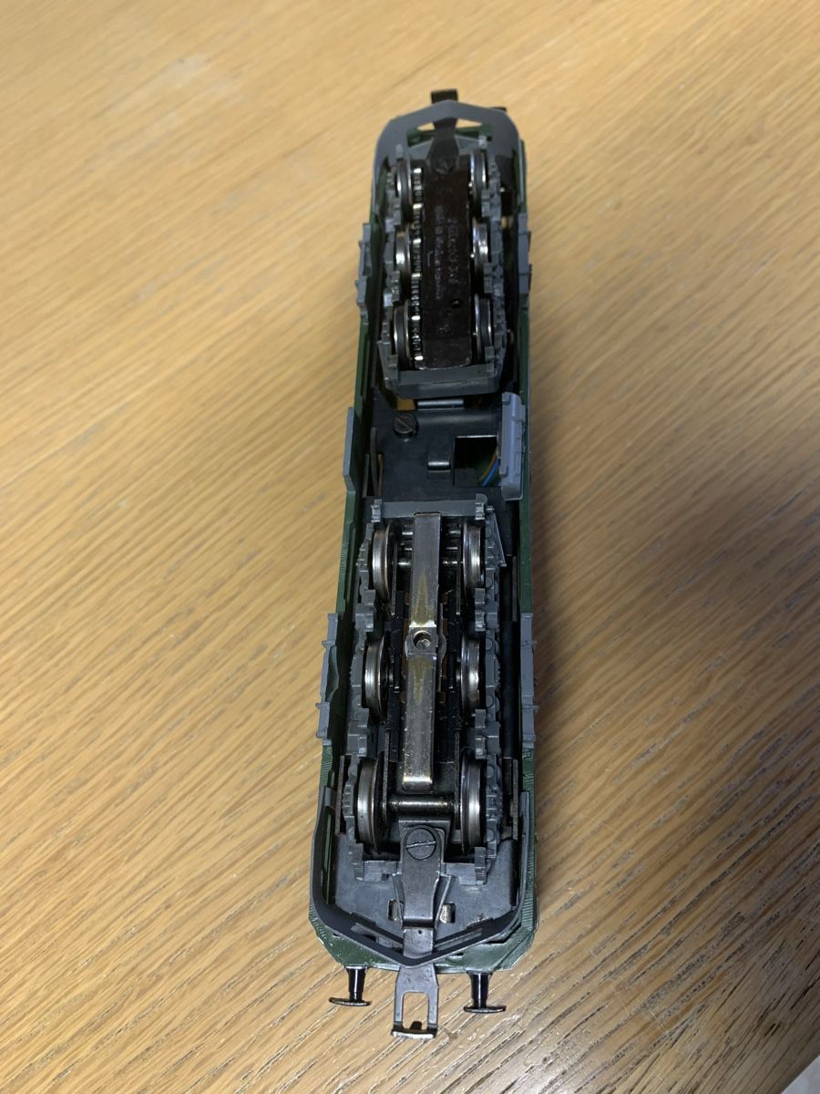 Märklin Modellini di ferrovie: Märklin Ae6/6 Neuchatel mit Motorola Decoder,AC, Nr.H84 – Usato da Winden venduto da EmilNeu 5
