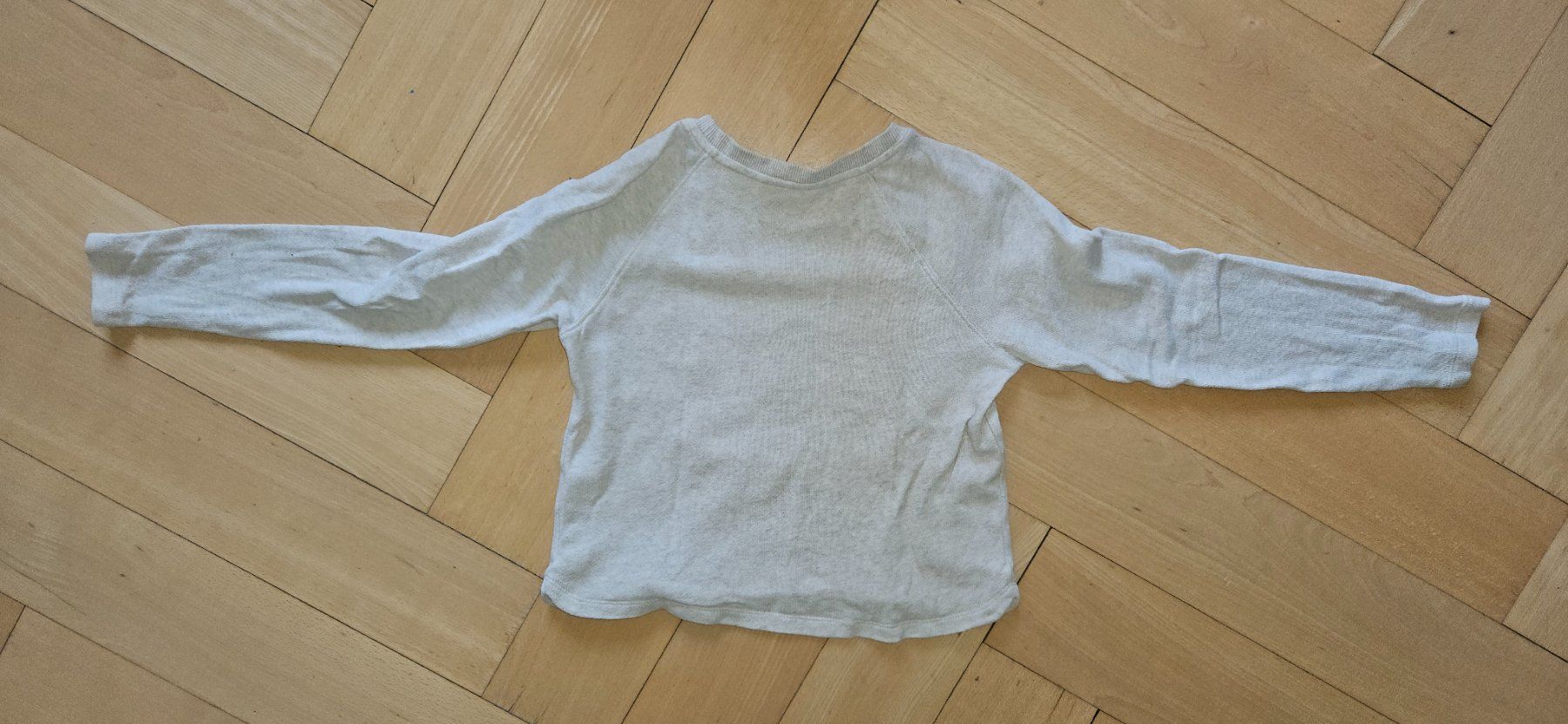 Lacoste Pullover & Sweatshirts: Lacoste Pulli, Gr. 140, Mädchen – Gebraucht aus Zürich von Dobet 1