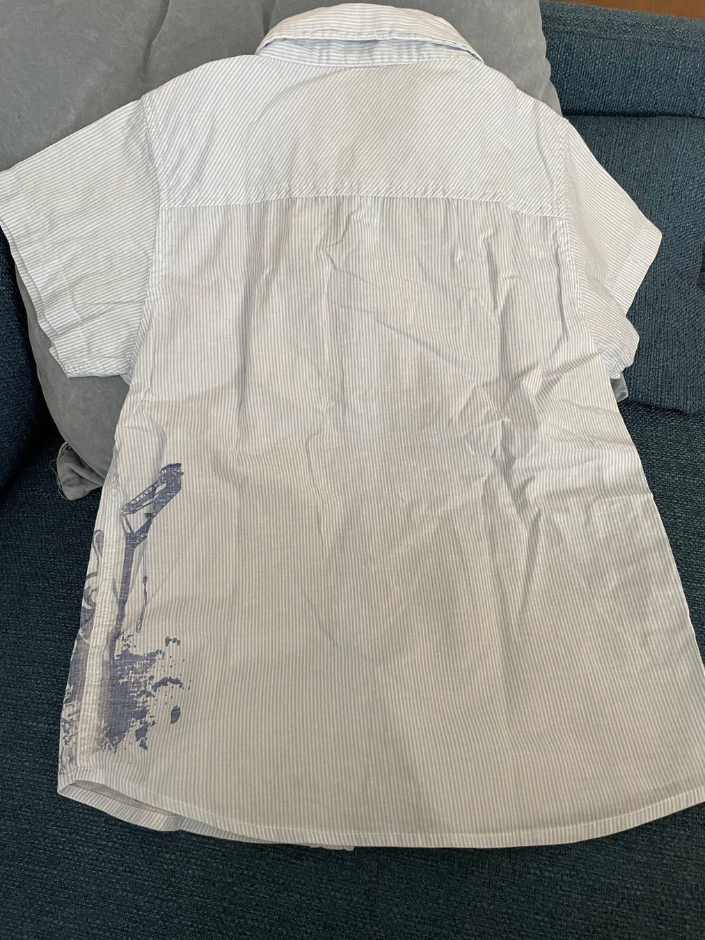 Camicie, T-shirt & Polo: 3 Hemden Gr. 122/128 – Usato da Uzwil venduto da justitia8 6