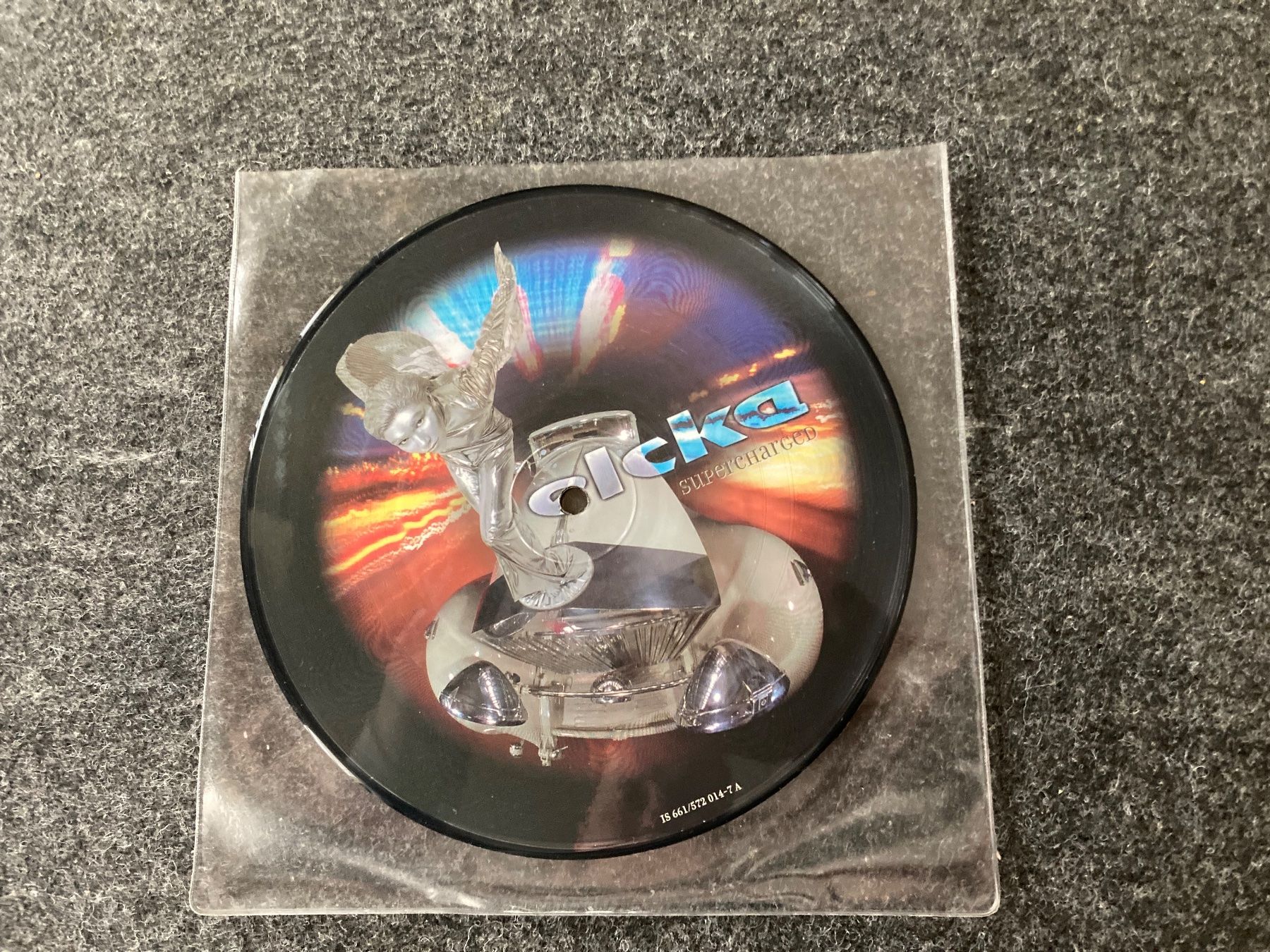 Dischi in vinile: Elcka - Supercharged (7") – Usato da Fribourg venduto da Karushi