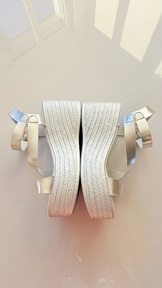 Scarpe da donna: Damenschuhe Sandalen Silber Grösse 39 neu – Nuovo e nell'imballaggio originale da Jonen venduto da BMWE369 3