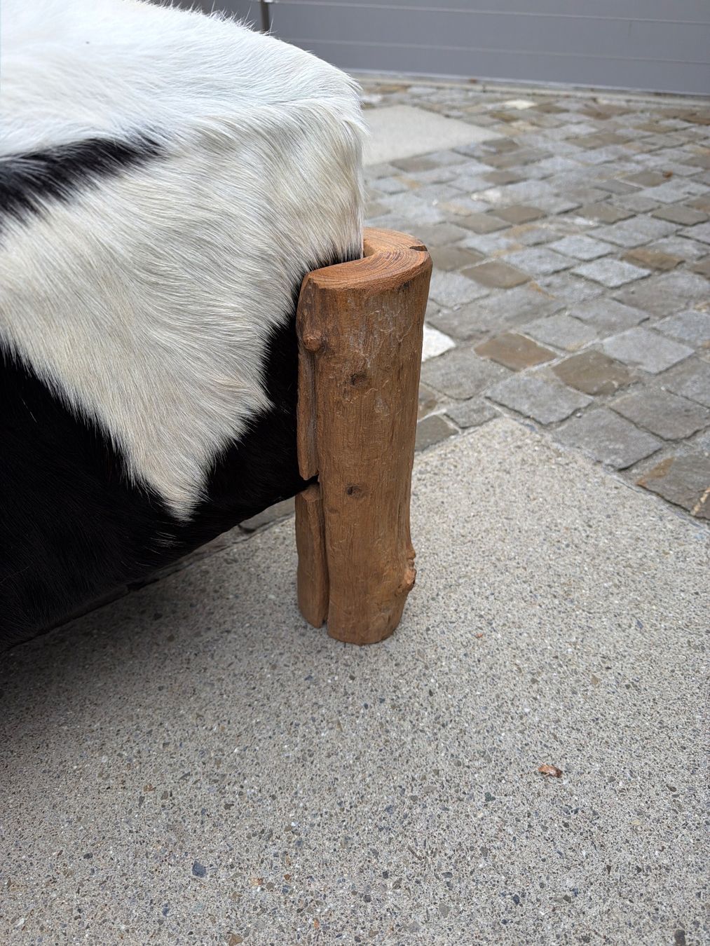 Hocker: Hocker Kuhfell – Gebraucht aus Seengen von phismial 4