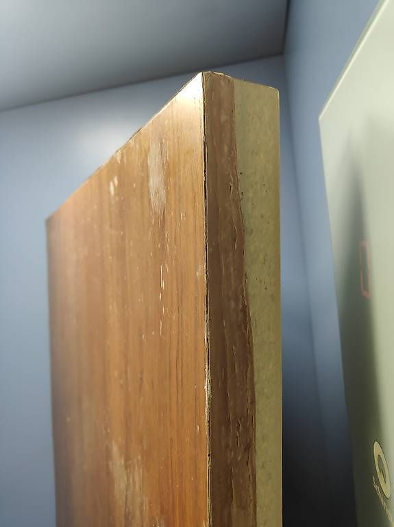 Piatti di portata: Tischplatte 180 X 90 X 6 – Difettoso da Aarwangen venduto da Sirnick 1
