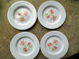 4 Kunststoff Dessertteller/Essteller mit Rosenmuster