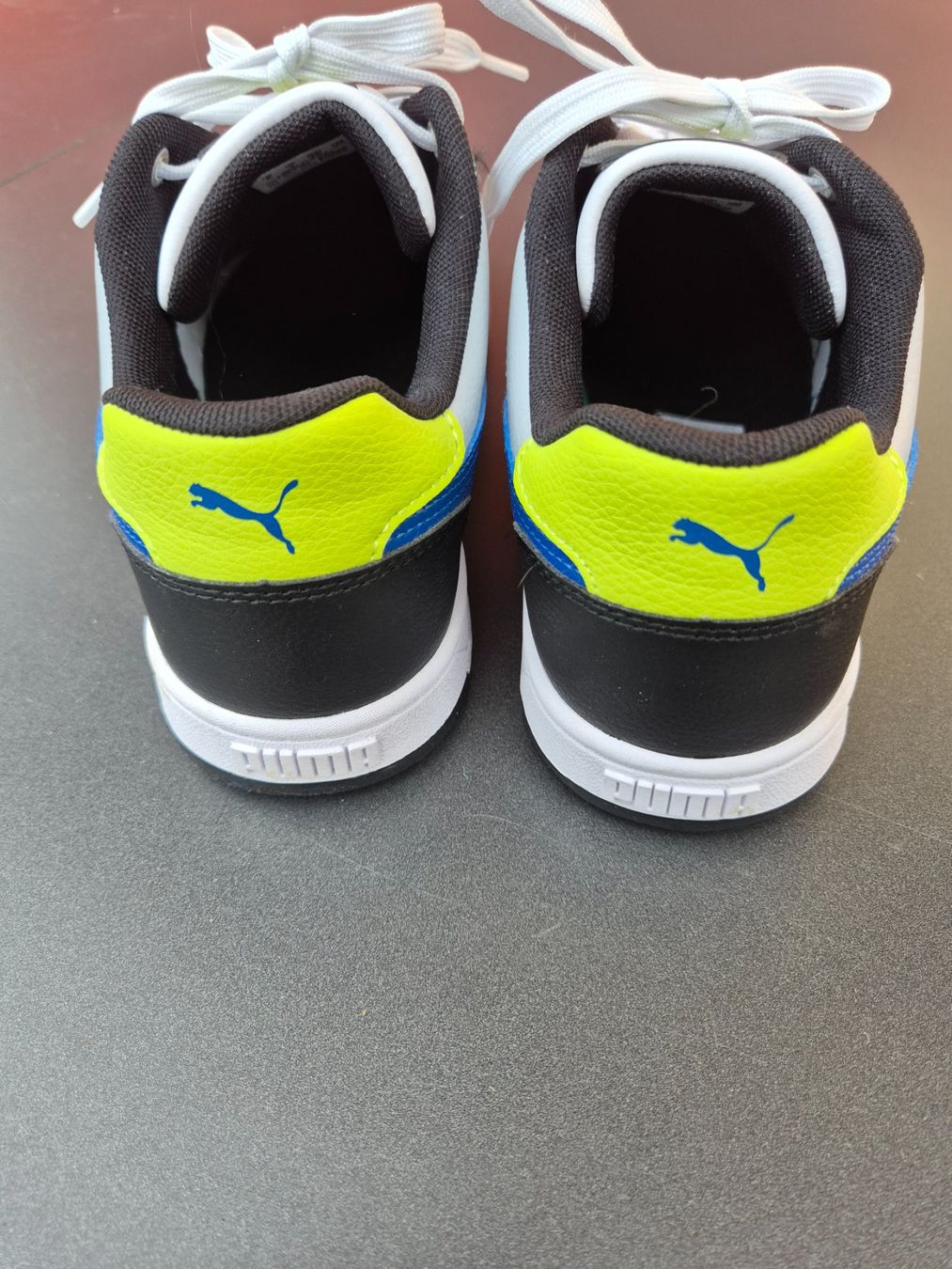 Puma Schuhe für Jungen: Puma Sneaker Gr. 39 – Gebraucht aus Steinen von sius21 1