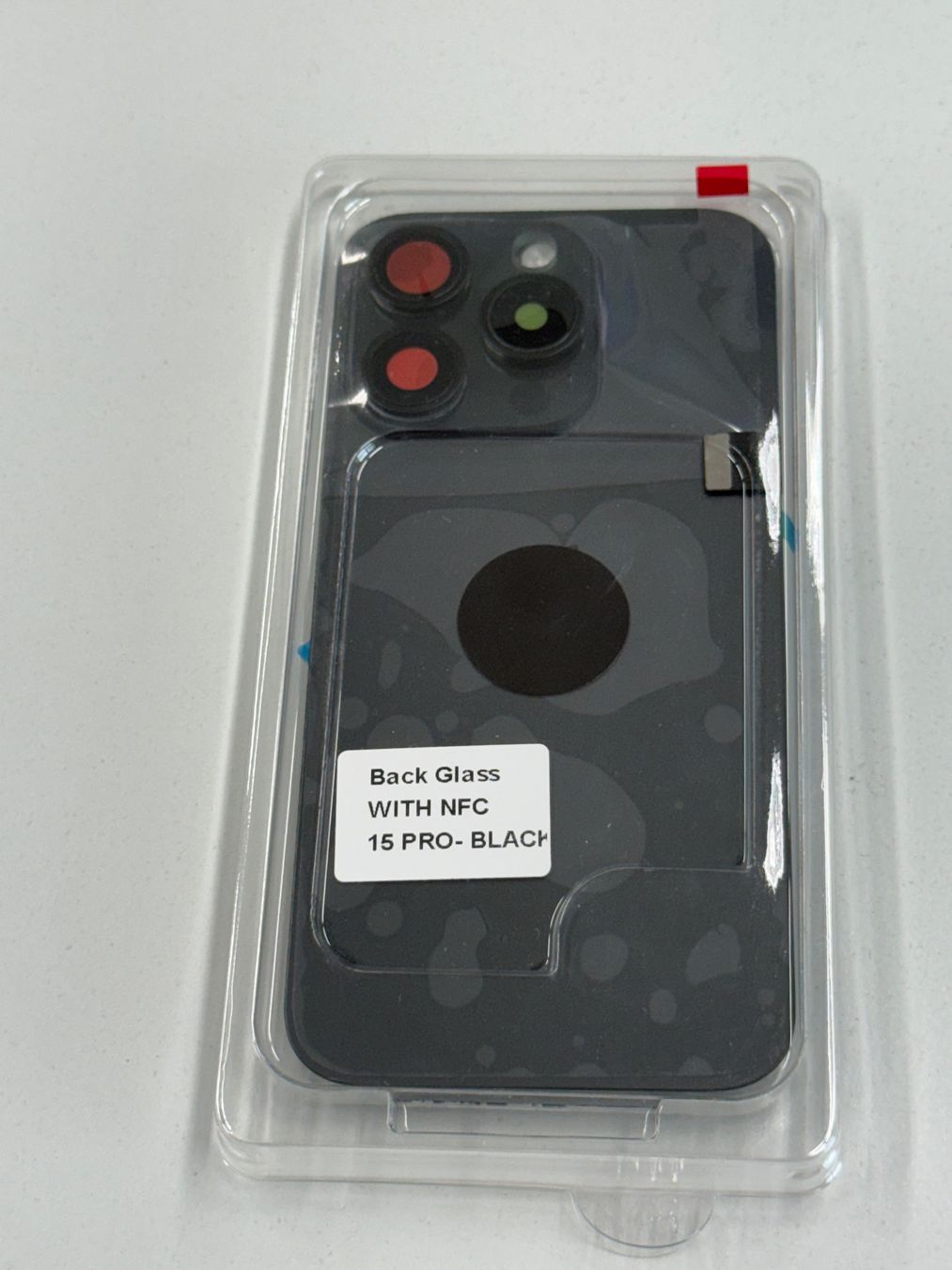 Apple Telefoni cellulari / Smartphones: Vitre Arrière pour iPhone 15 Pro avec NFC | Flash – Nuovo e nell'imballaggio originale da Zug venduto da ElPhone 2