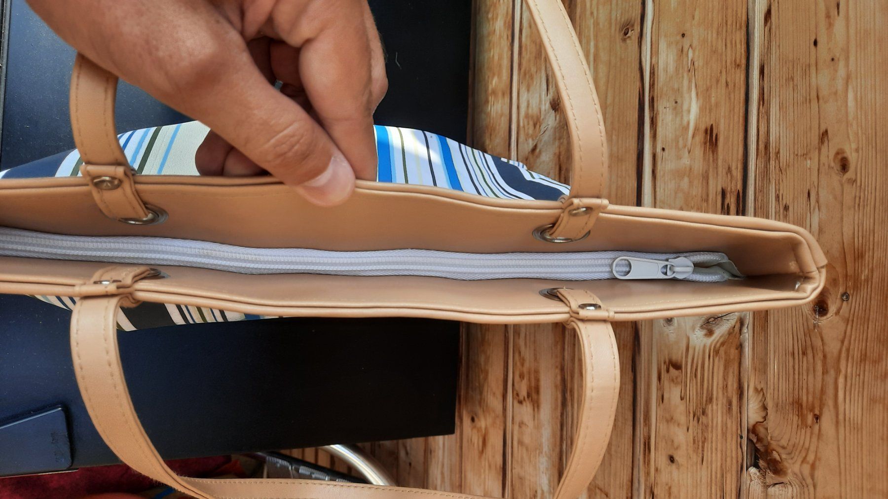 Borse da donna: Sommer Tasche mit Streifenmuster – Usato da Baden venduto da Boroda 2