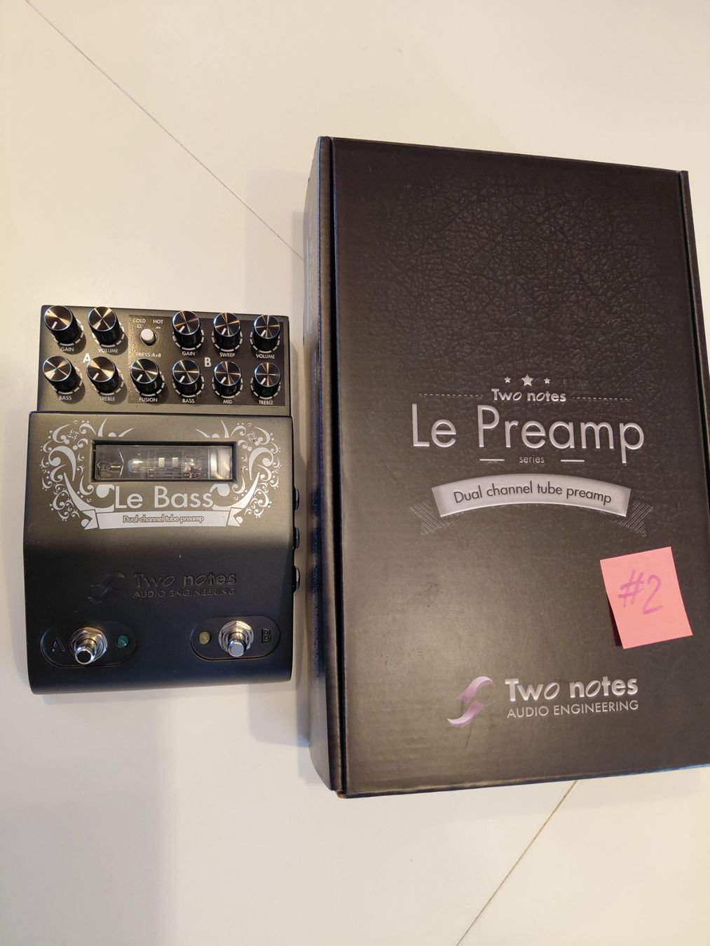 Musikinstrumente: Two Notes Le Bass – Préampli basse à lampes – Gebraucht aus Yverdon-les-Bains von auni