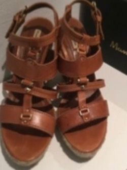 Massimo Dutti Scarpe da donna: Sandalen Massimo Dutti Gr. 40 Cognac /Beige Leder – Usato da Zumikon venduto da NG1979