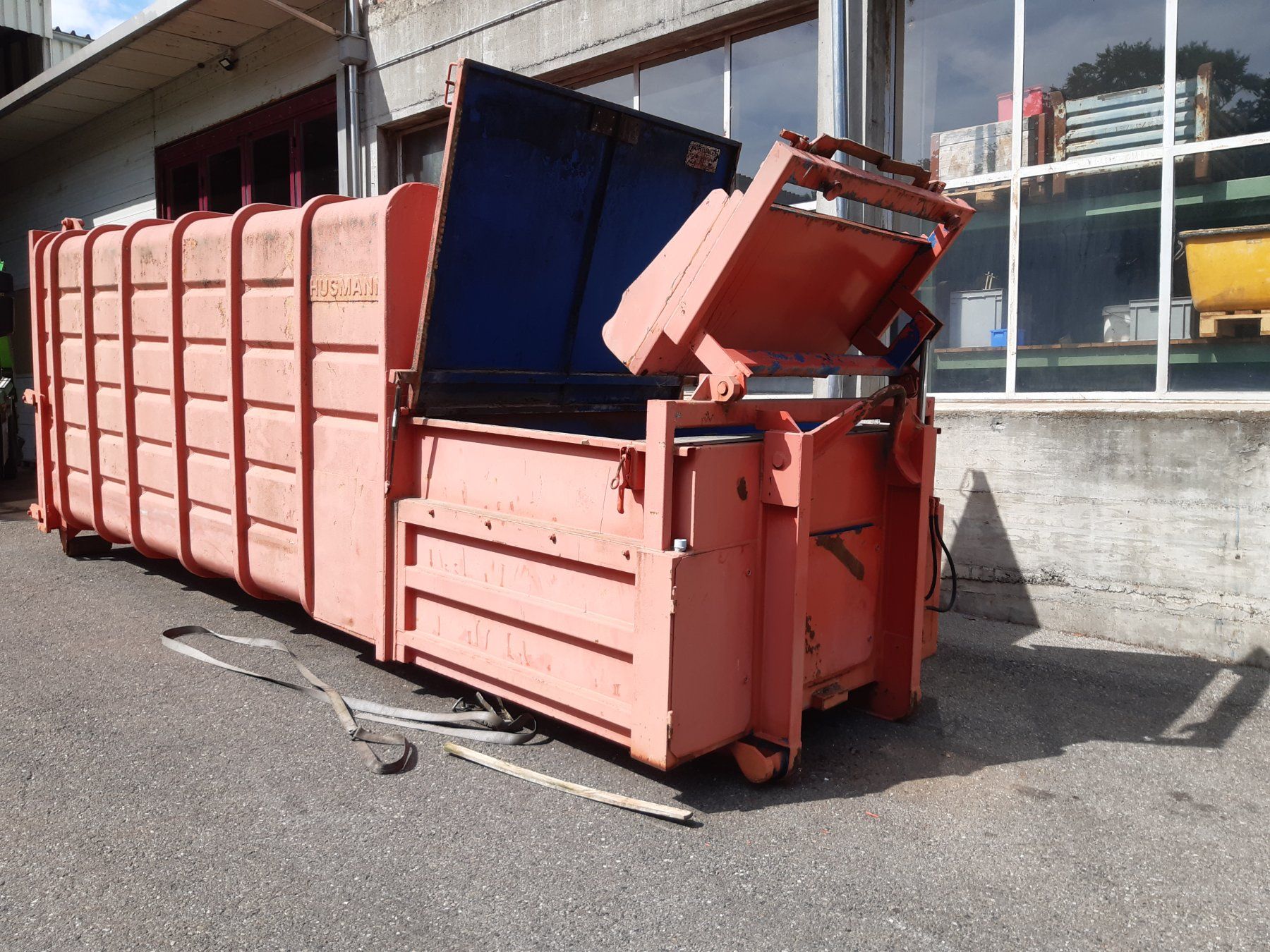 Contenitori edile: Presscontainer Husmann 22m3 – Usato da Schmitten FR venduto da fuego81 1