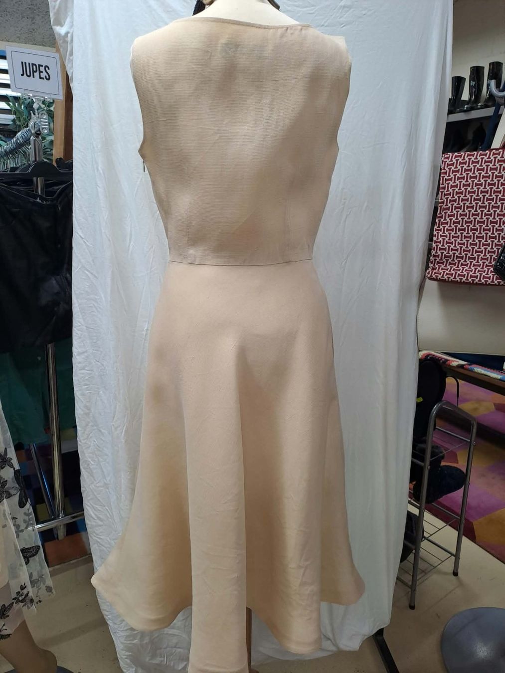 Robes: Robe Yves Saint Laurent – D'occasion à La Chaux-de-Fonds par Emmaus2300CDF 1