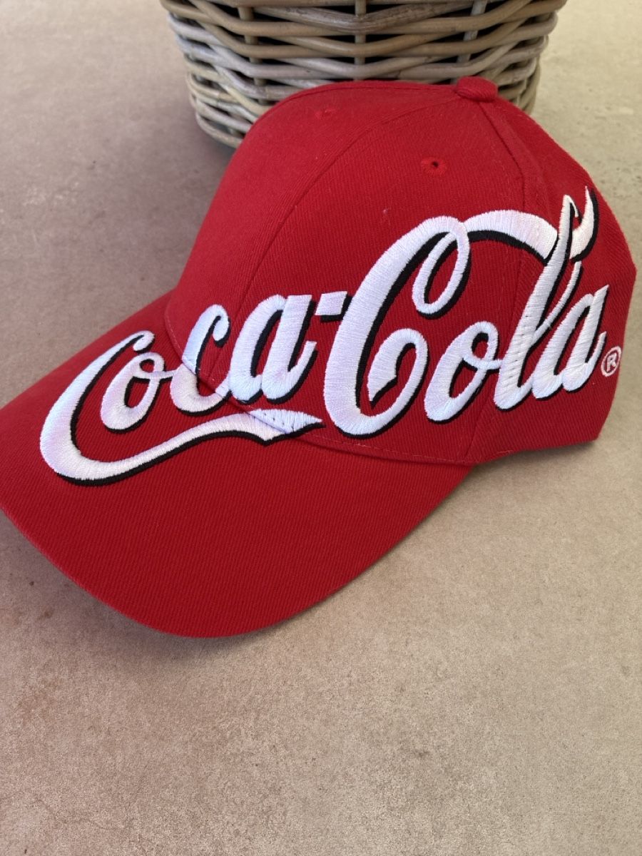 Altro in  Abbigliamento & Accessori: Coca Cola Cap, Rot, Einheitsgrösse, Trendiges Accessoire! – Nuovo e nell'imballaggio originale da Bettlach venduto da Brissoni 1