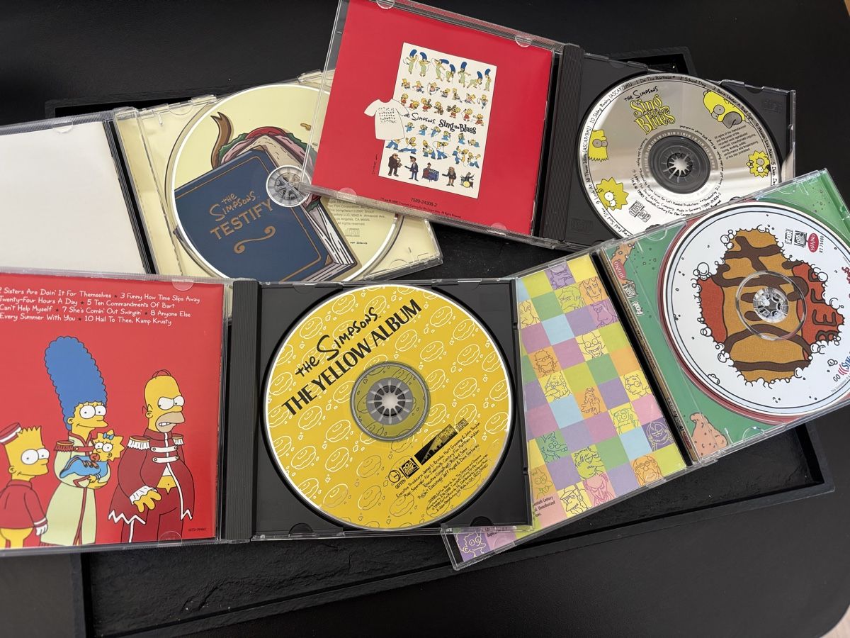 CD: 4 CD - The Simpsons, collections – Usato da Collombey venduto da Cards07 1