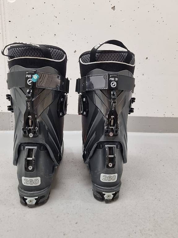 Scarpa Scarpe da uomo: Scarponi scialpinismo – Usato da Cugnasco venduto da flavio.donati 2
