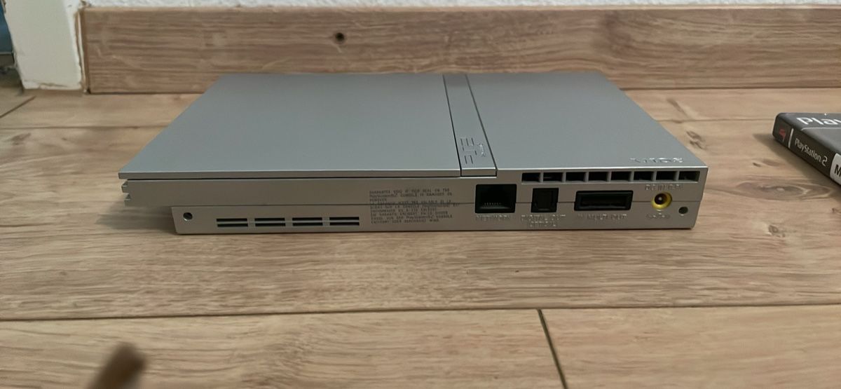 Sony Konsolen: Sony PS2 Slim – Gebraucht aus Aarburg von aytg16 5