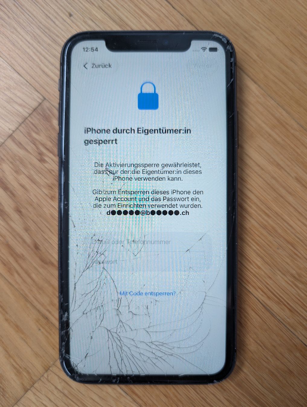 Apple Handys / Smartphones: Apple iPhone 11 iCloud Locked – Defekt aus Winterthur von Das_Mick