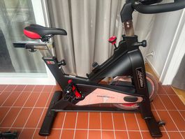 Life Fitness IC1 Indoor Bike by ICG | Neuwertig | Studiobike