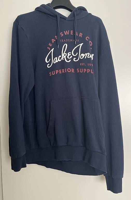 Maglioni & Felpe: Jack and Jones Pullover – Usato da Niederwangen BE venduto da doboo