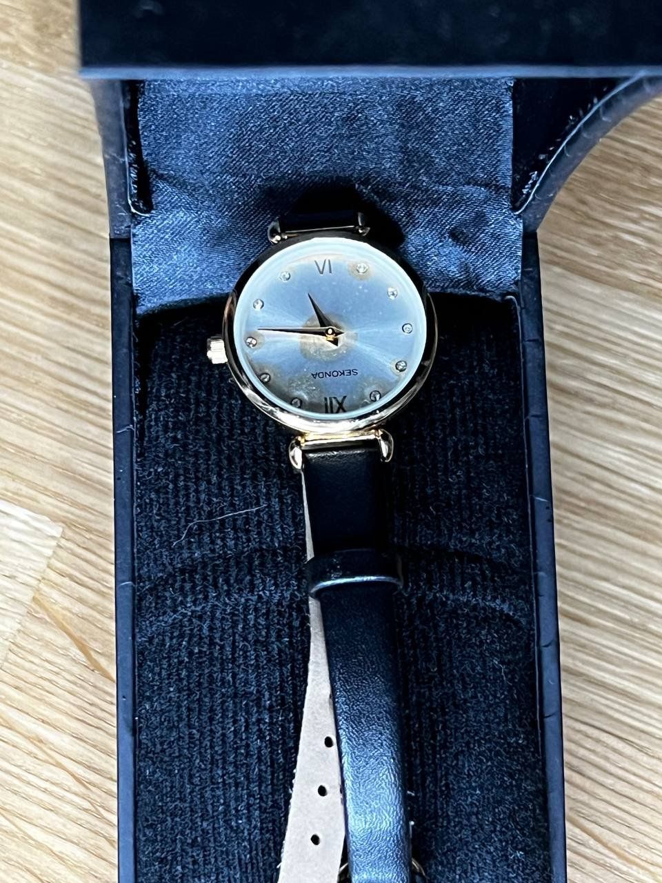Orologi: Uhr Sekonda Defekt – Difettoso da Riehen venduto da edu_92w7
