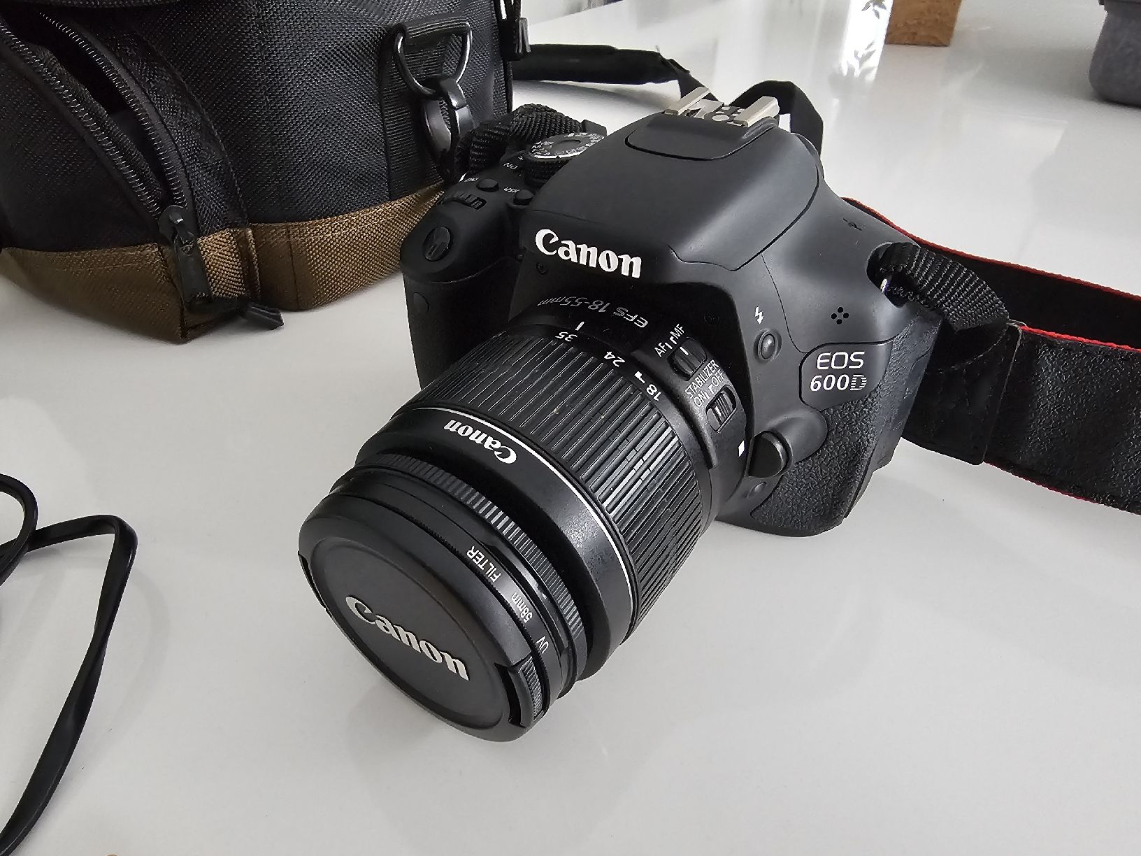 Canon Fotocamera: Canon EOS 600D 18MP DSLR-Kamera – Usato da Bettlach venduto da Ealmeida18 1