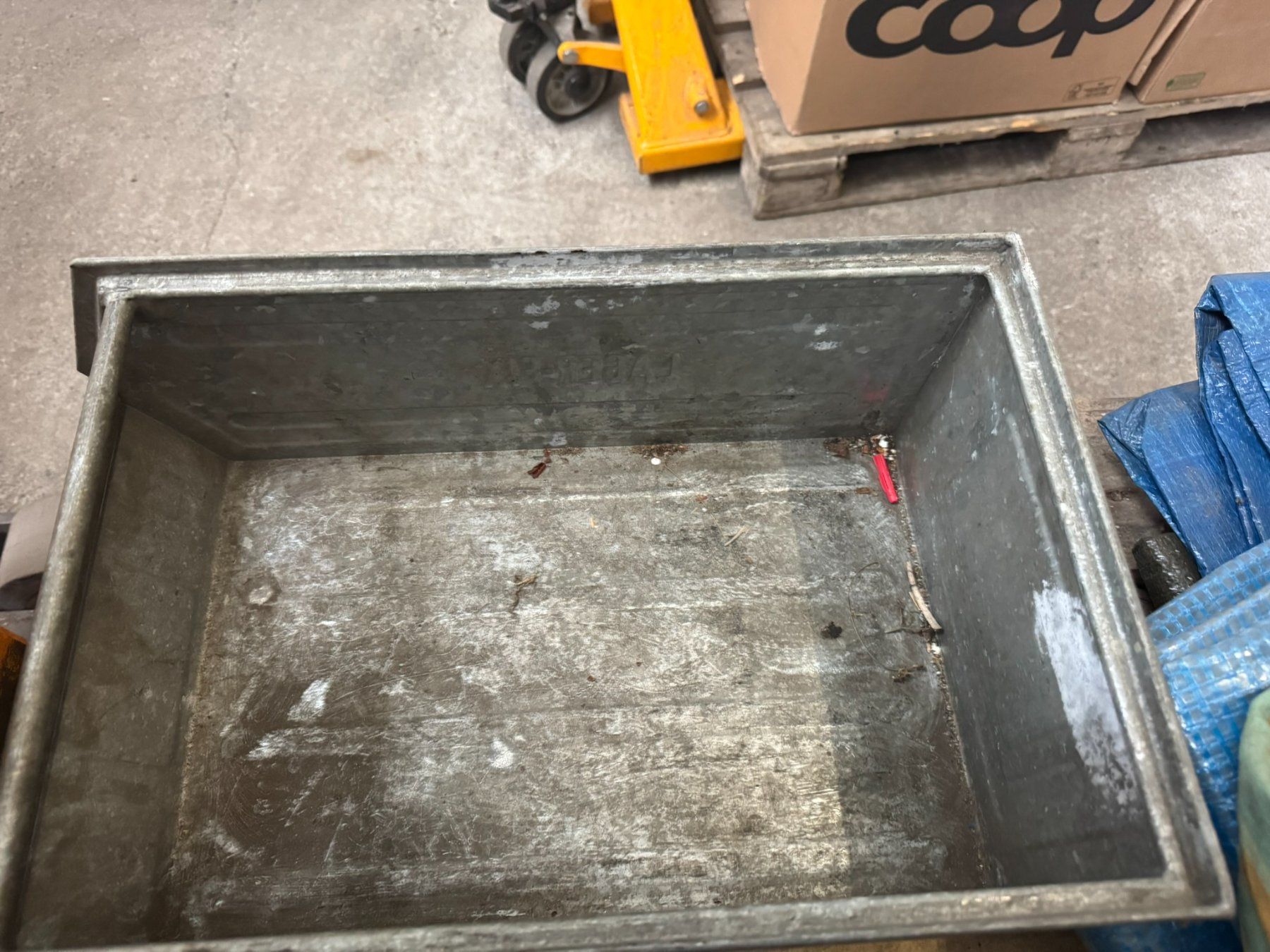 Casse di trasporto: 4 Schäfer Metallkisten – Usato da Egliswil venduto da Raser76 2