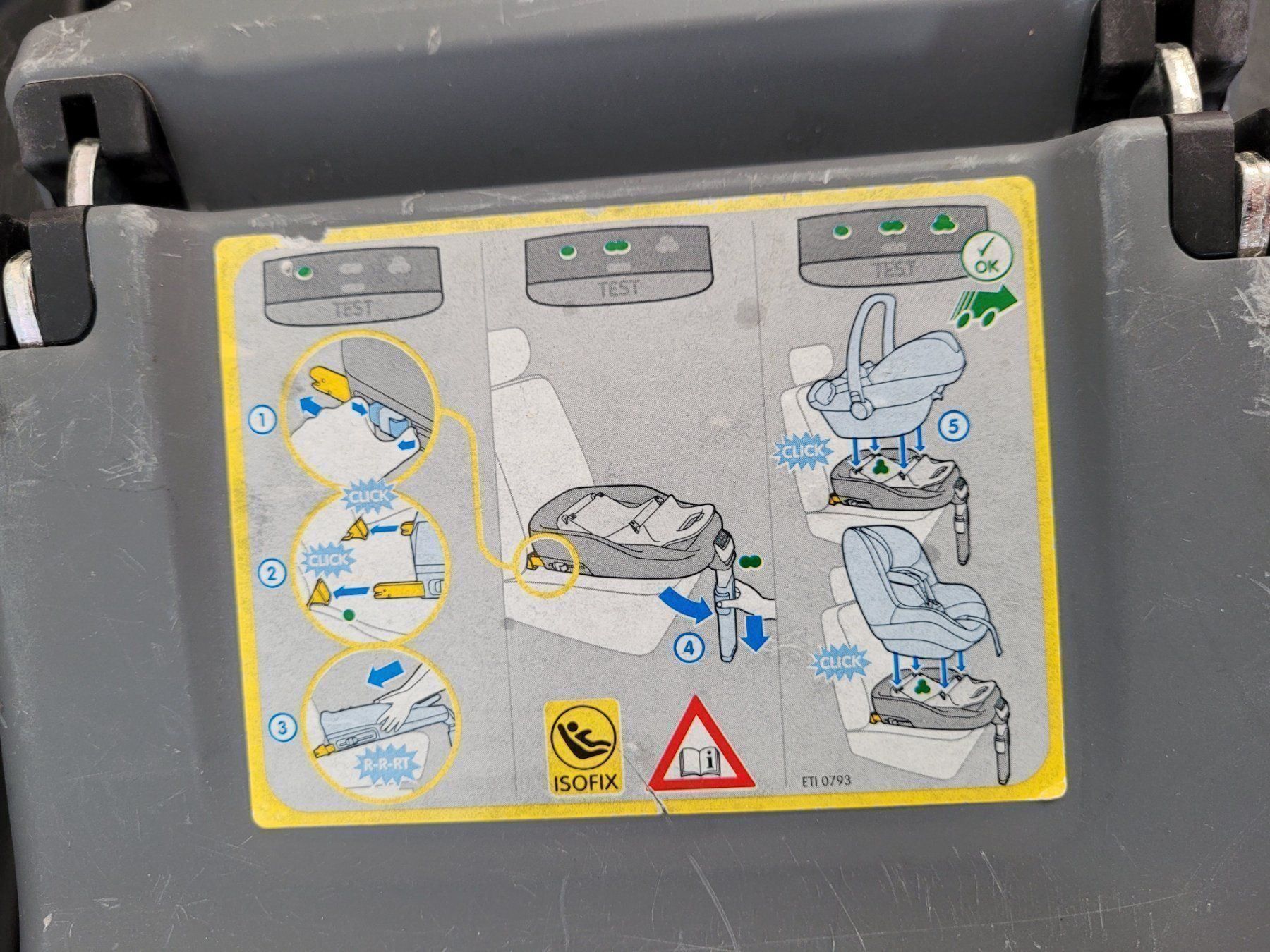 Auto-Kindersitze: Maxi Cosi Family Fix Station – Gebraucht aus Herrliberg von Jummi 2