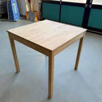 Massiver Esstisch Kernbuche (80x80) – Top Qualität & frisch
