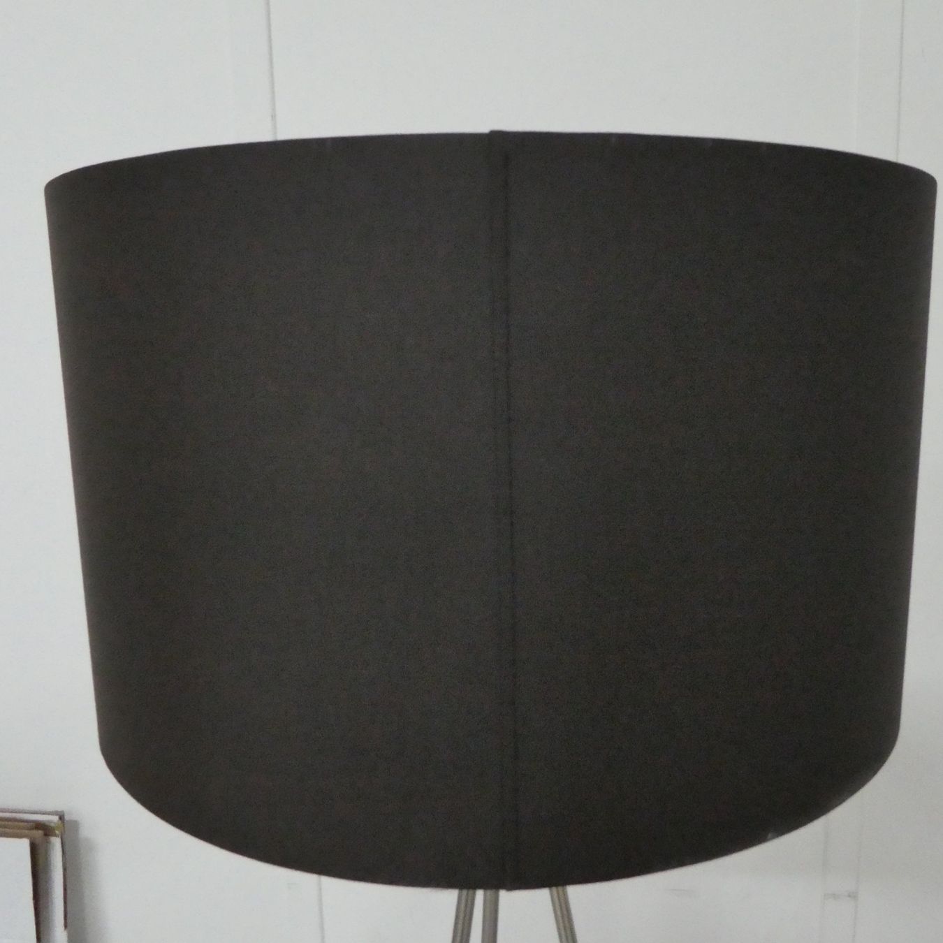 Lampes: Stylische Tripod Stehlampe E27 – D'occasion à Volketswil par brockipfannenstil 5