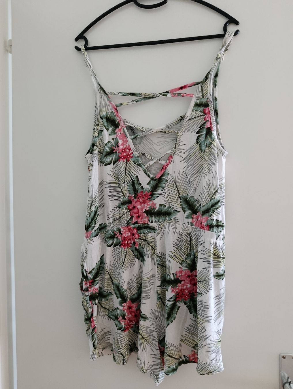 Tute: Jumpsuit Gr. M Chicorée  – Usato da Bellach venduto da TORA4 3