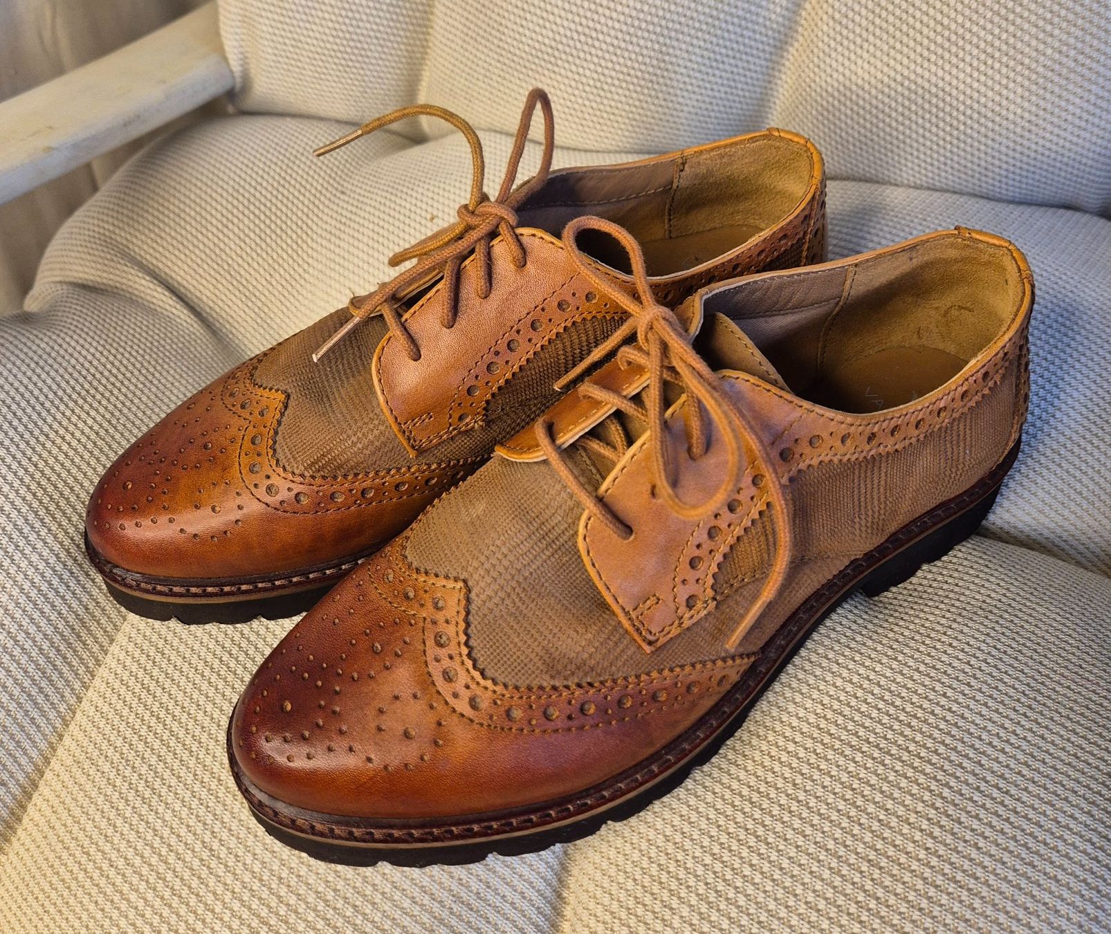 Scarpe da donna: Varese Oxfords – Usato da Leissigen venduto da ali_k9v8 7