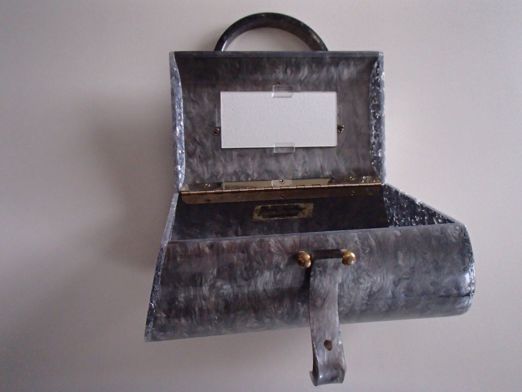 Taschen für Damen: Vintage silbrige Bakelit FLORIDA Tasche – Gebraucht aus Schöfflisdorf von pullux 3