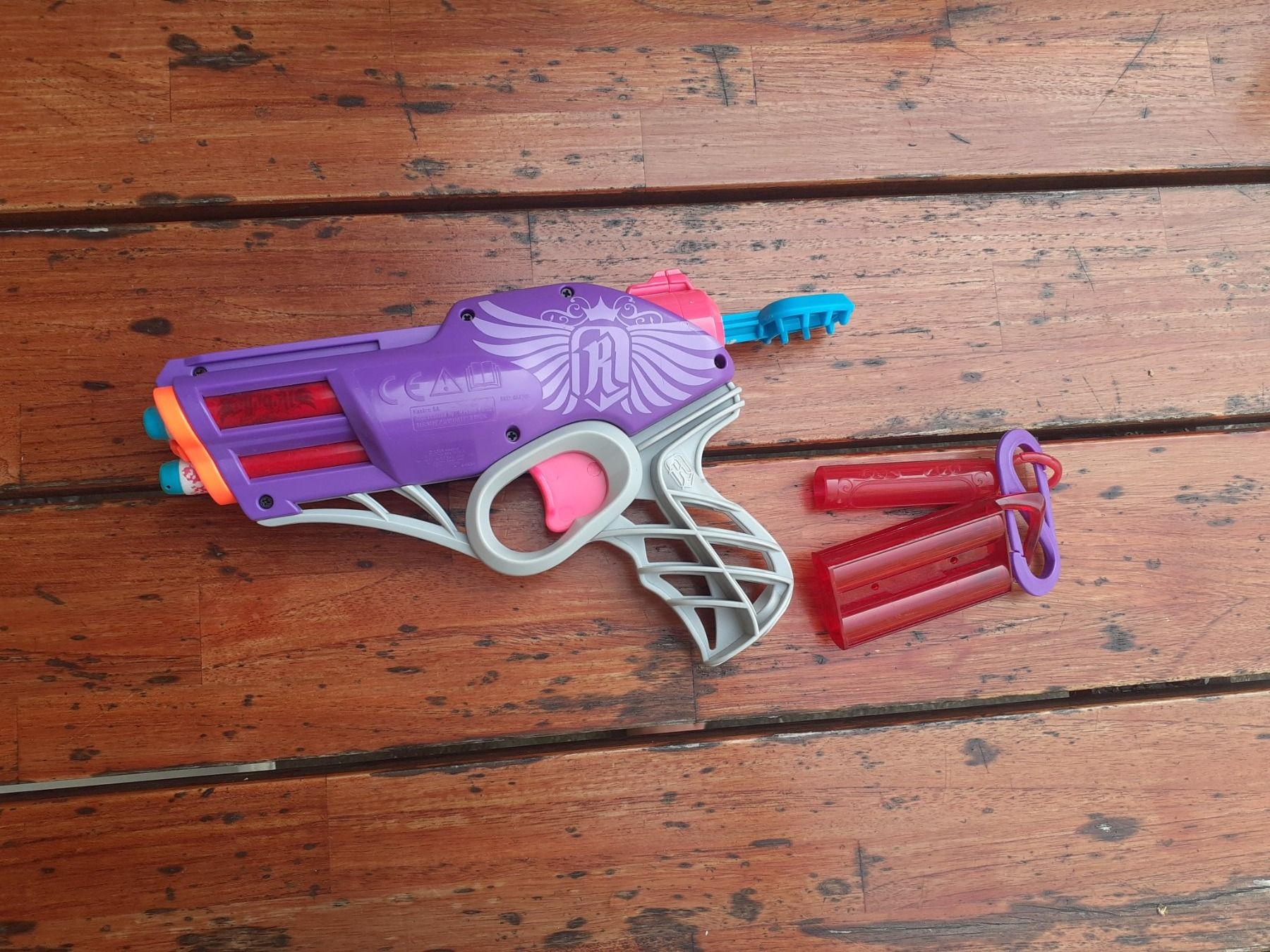 Nerf Giocattoli: Nerf Gun – Nuovo (secondo la descrizione) da Bärschwil venduto da kik_c28v 1