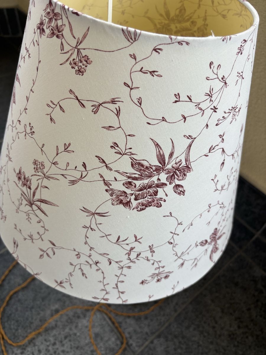 Lampade: Tischlampe antik – Usato da Zug venduto da Biki72 2